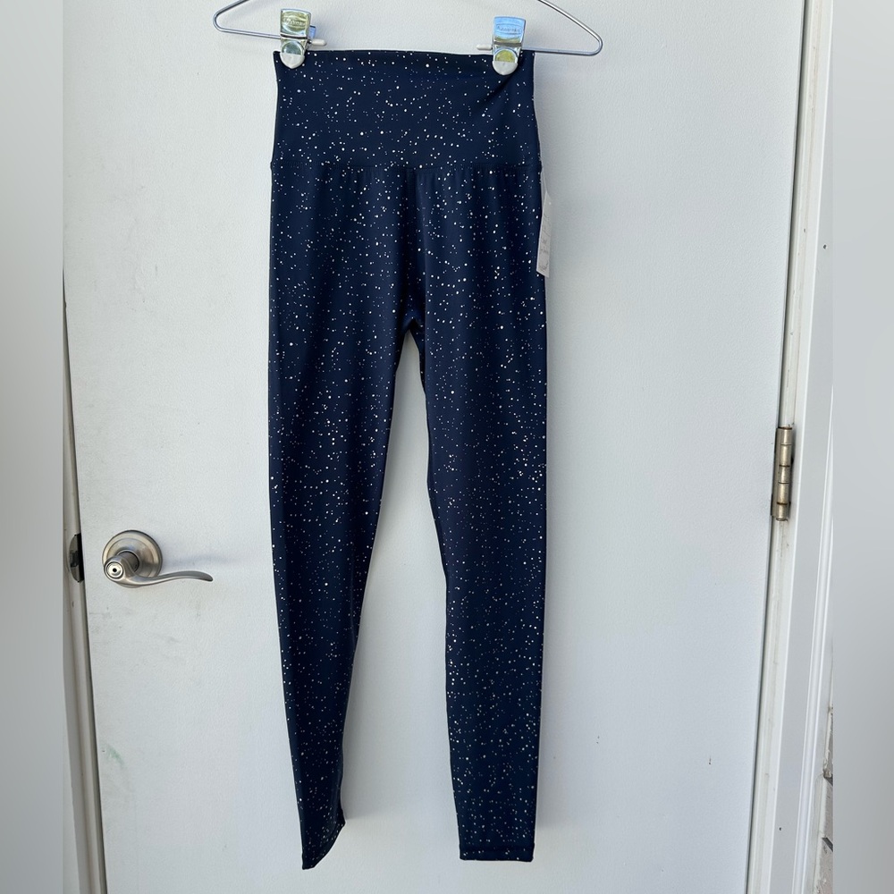 Born Primitive Workout Set - Picture 4 of 6